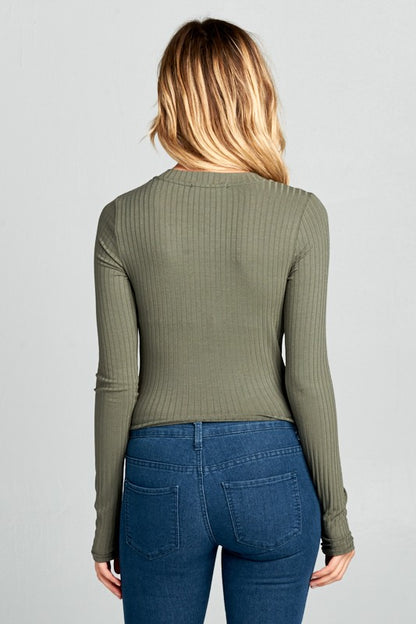 round neck long sleeve crop top